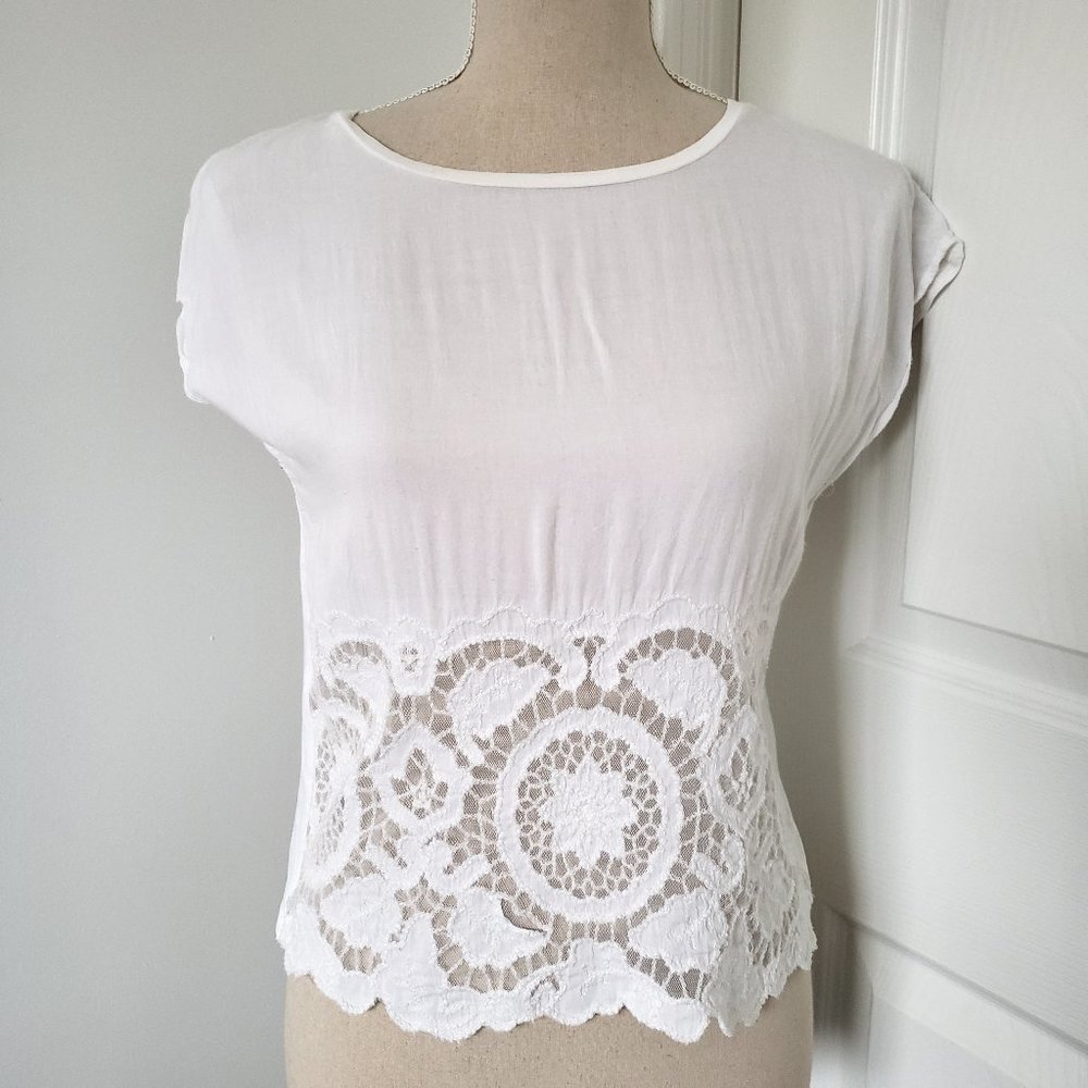 Mango white t-shirt with lace hem